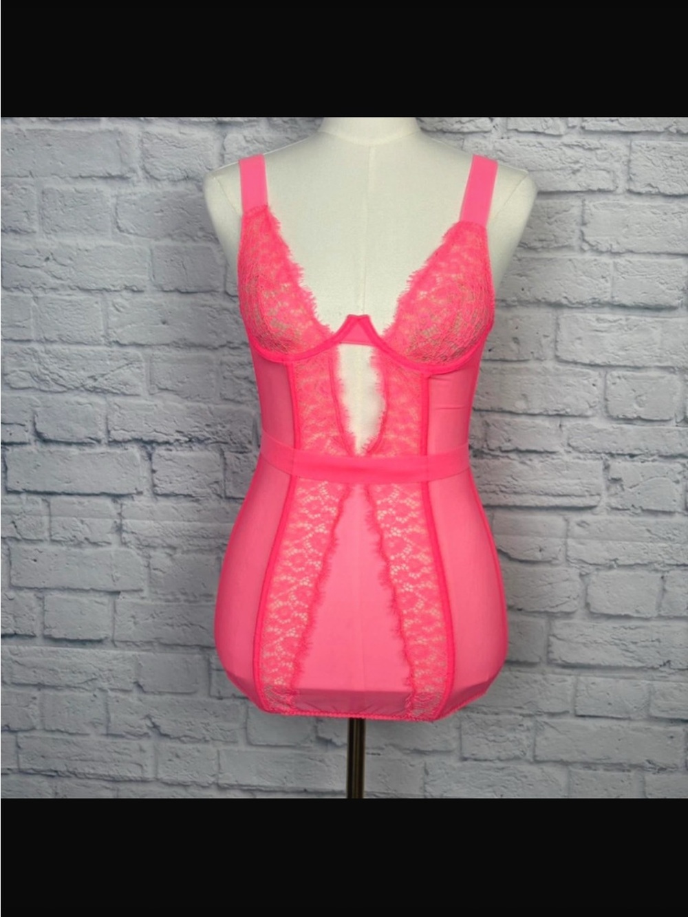 Women’s Hot Pink Lace Bodysuit Lingerie